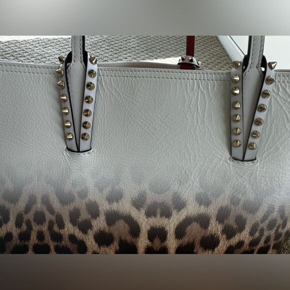 **RARE** AUTH CHRISTIAN LOUBOUTIN AMBRE LEOPARD TOTE BAG - Picture 12 of 15